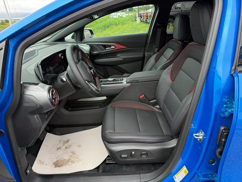 new 2025 Chevrolet Equinox EV car, priced at $44,015
