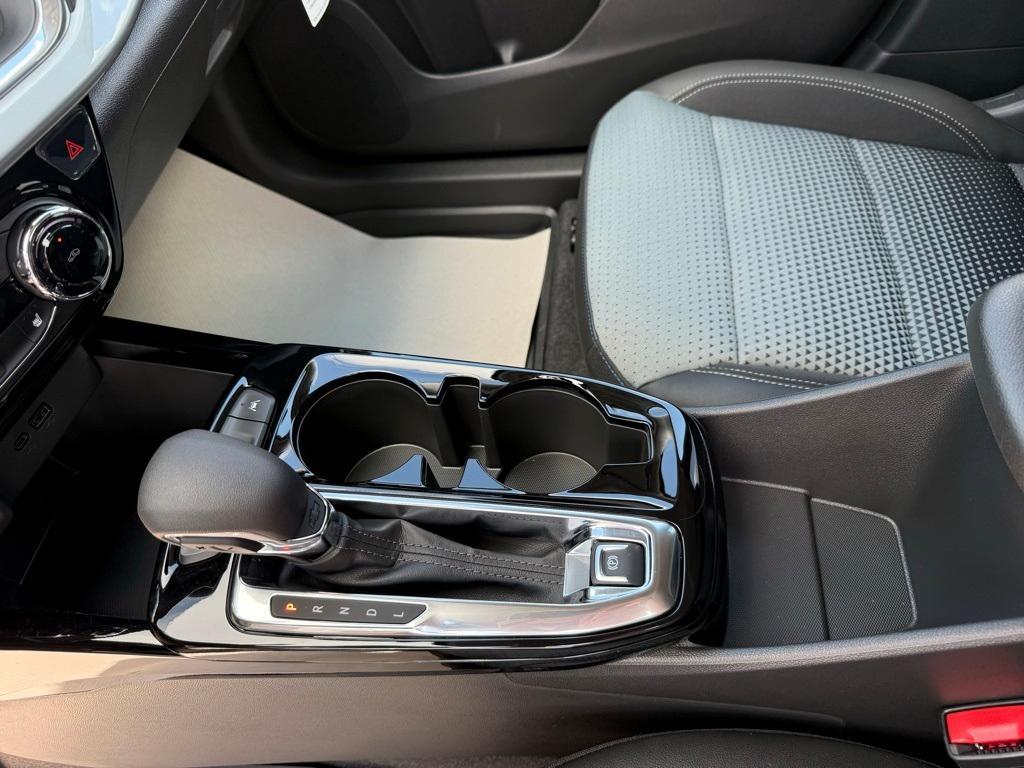 new 2025 Chevrolet Trax car, priced at $24,955