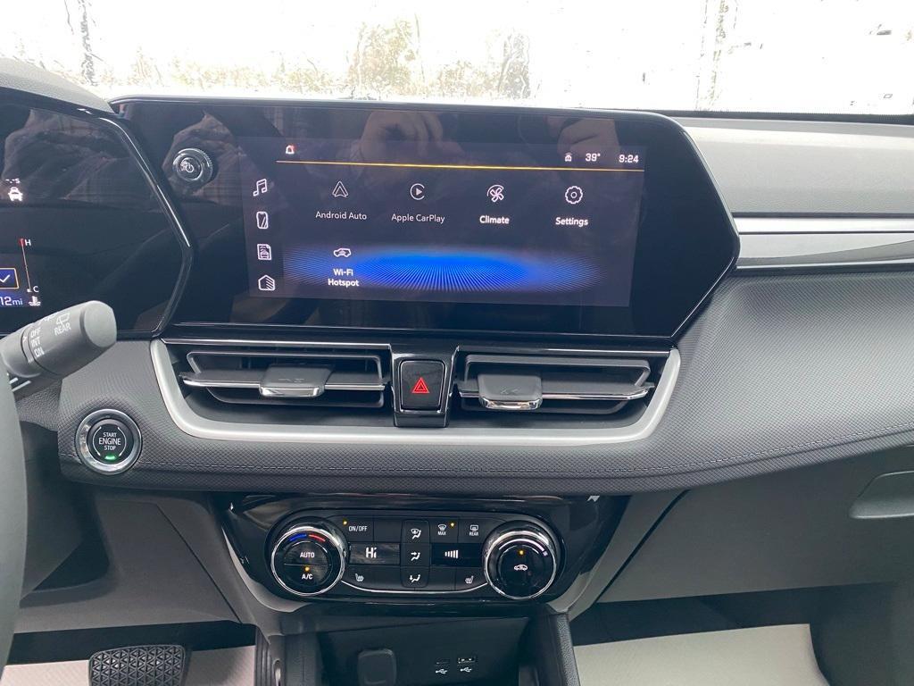 new 2026 Chevrolet TrailBlazer car, priced at $31,340