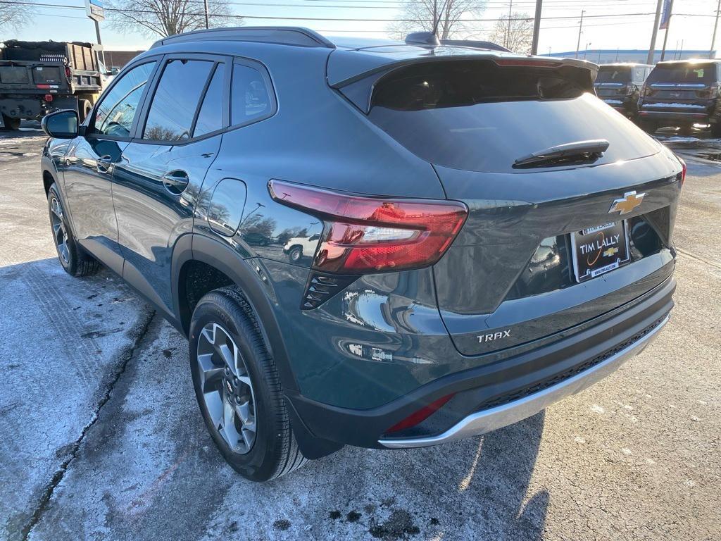 new 2025 Chevrolet Trax car, priced at $25,485