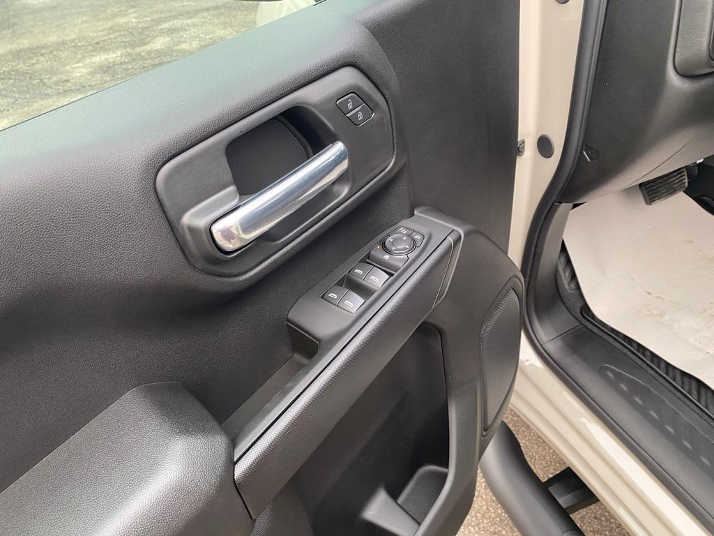 new 2026 Chevrolet Silverado 1500 car, priced at $48,990