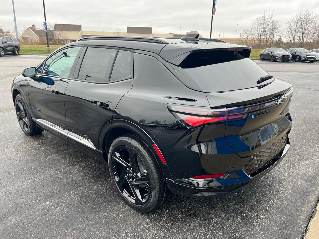 new 2025 Chevrolet Equinox EV car, priced at $49,890