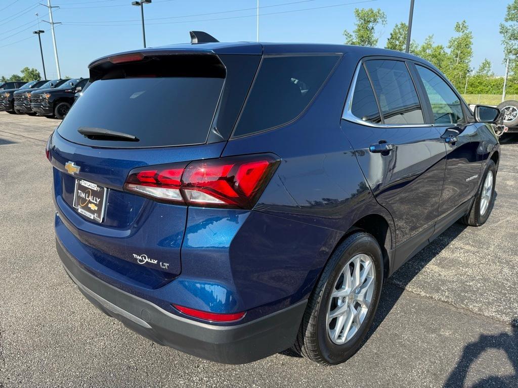 used 2022 Chevrolet Equinox car, priced at $22,870