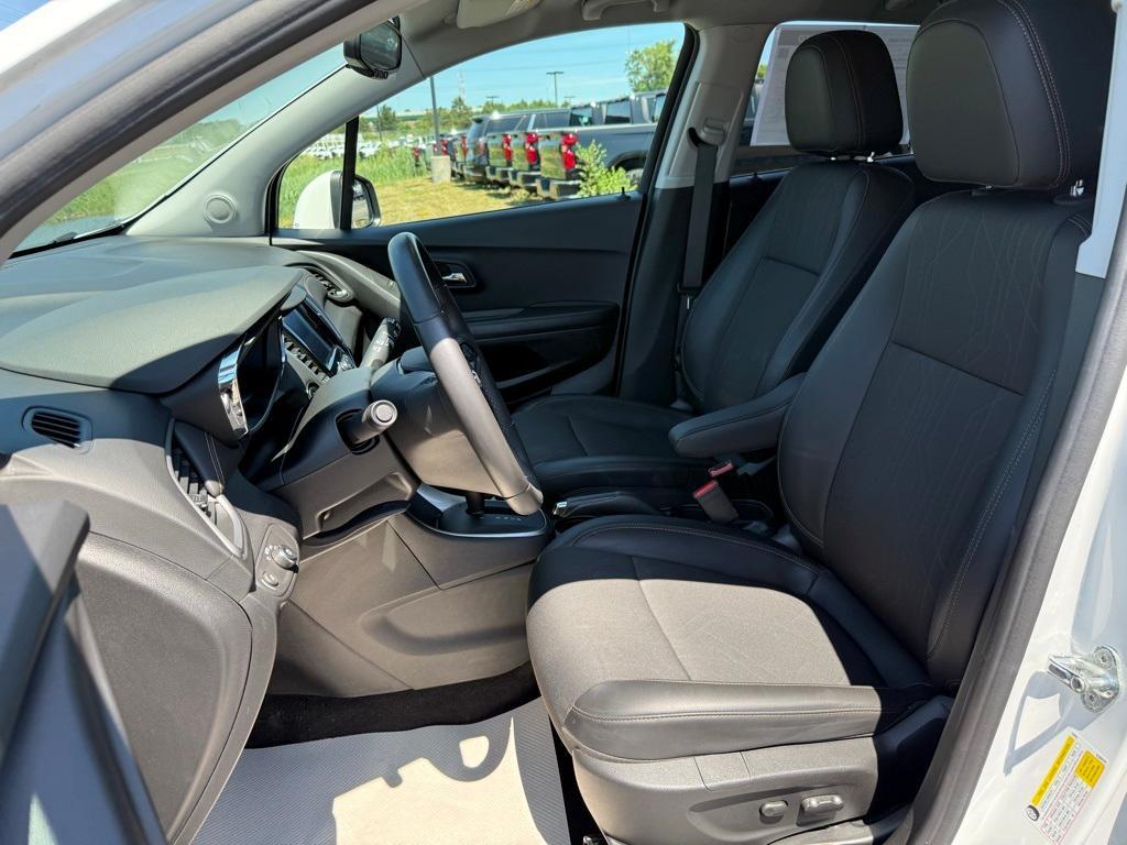 used 2022 Chevrolet Trax car, priced at $18,997