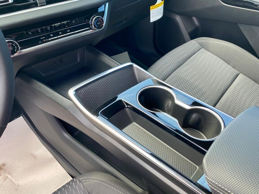new 2025 Chevrolet Equinox car, priced at $32,245