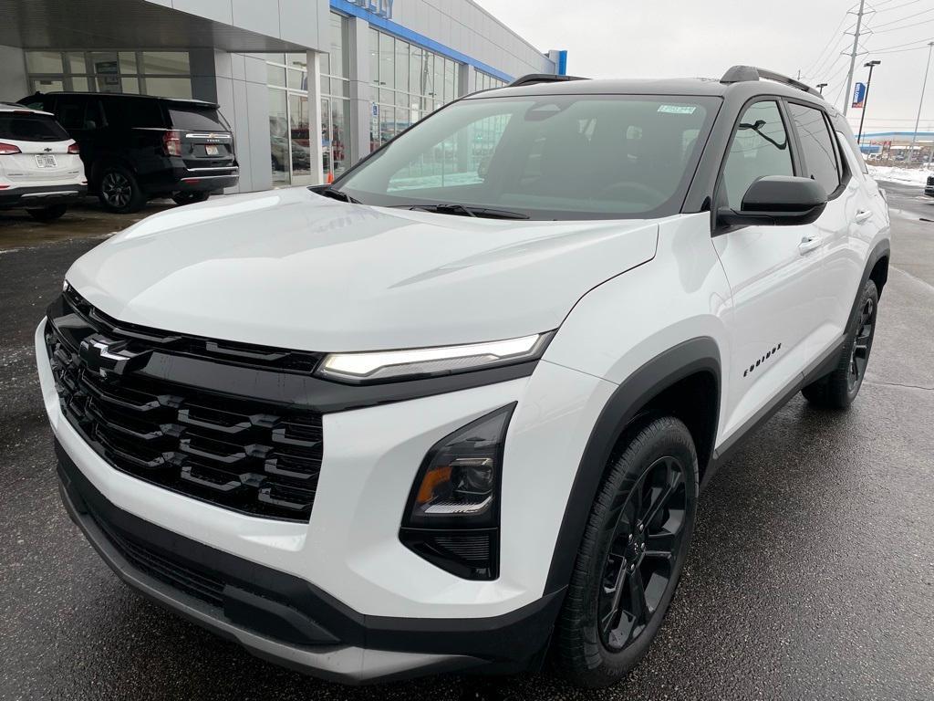 new 2025 Chevrolet Equinox car, priced at $32,990