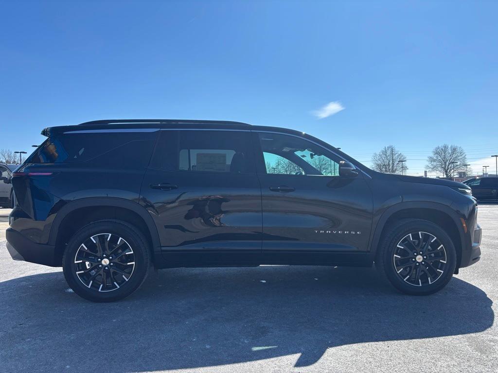 new 2025 Chevrolet Traverse car, priced at $48,595