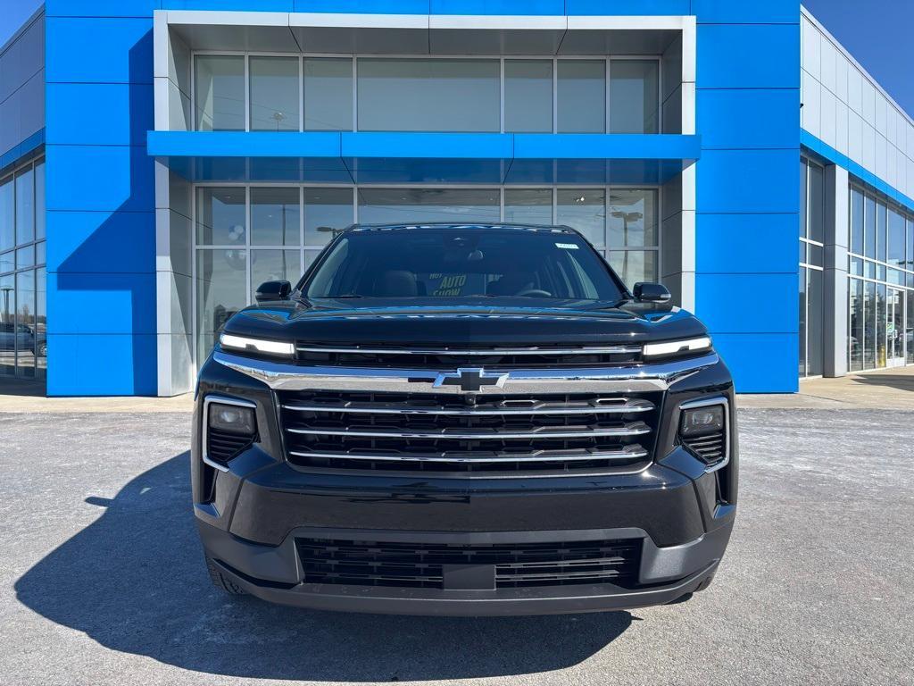 new 2025 Chevrolet Traverse car, priced at $48,595