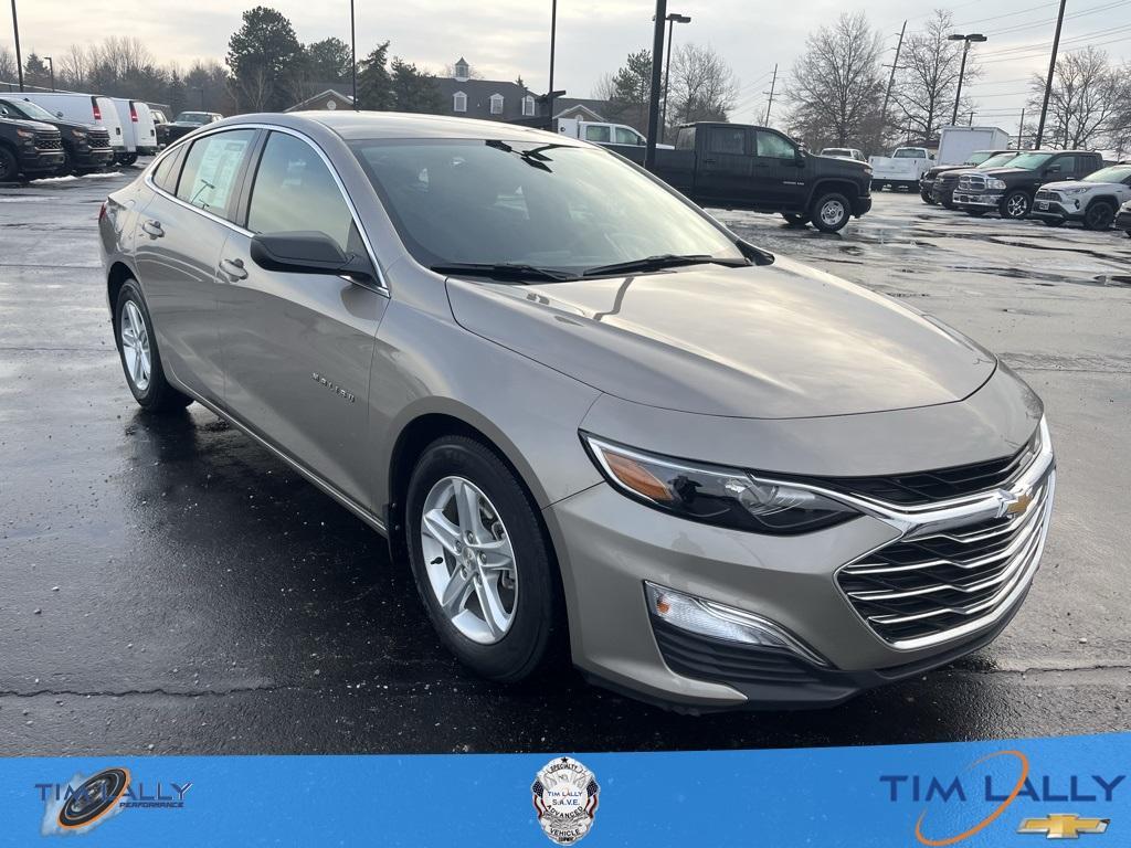 used 2022 Chevrolet Malibu car, priced at $18,995