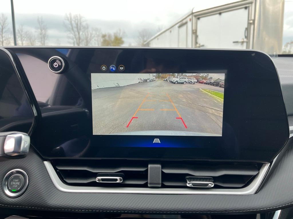 new 2026 Chevrolet Equinox car, priced at $32,820