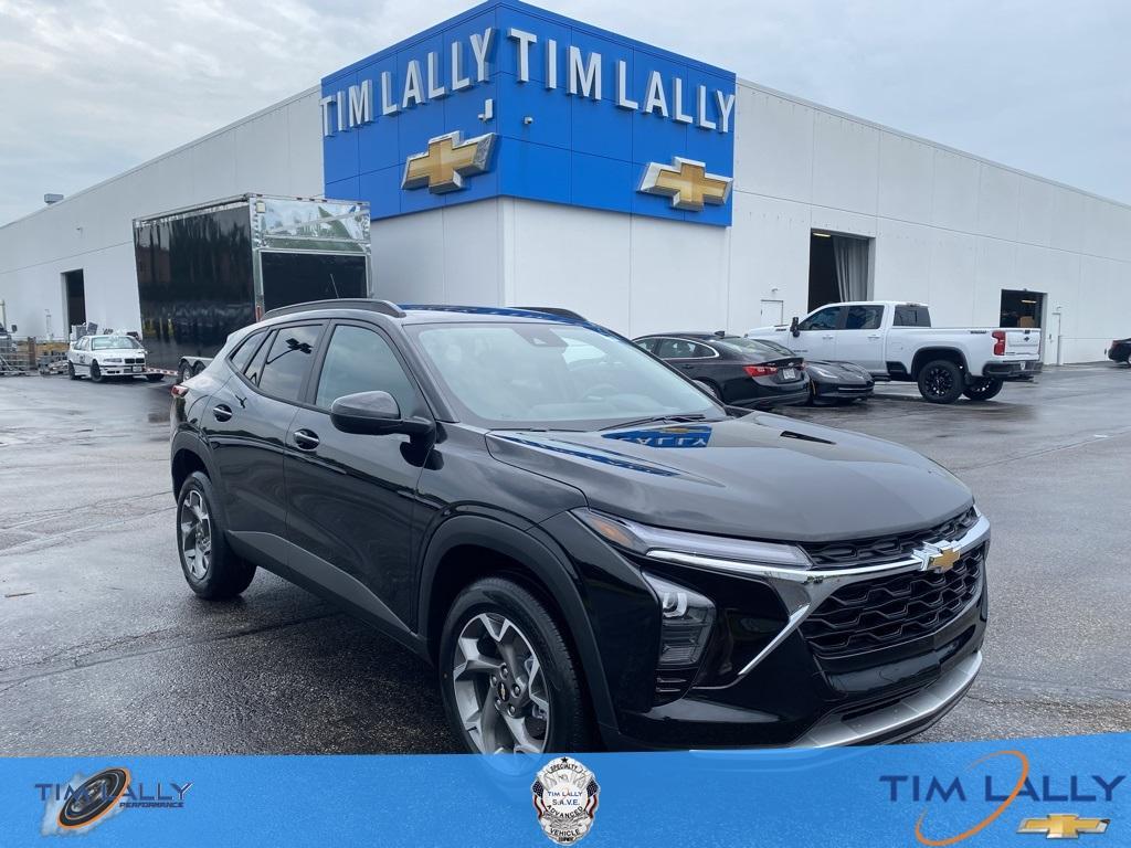 new 2025 Chevrolet Trax car, priced at $25,050