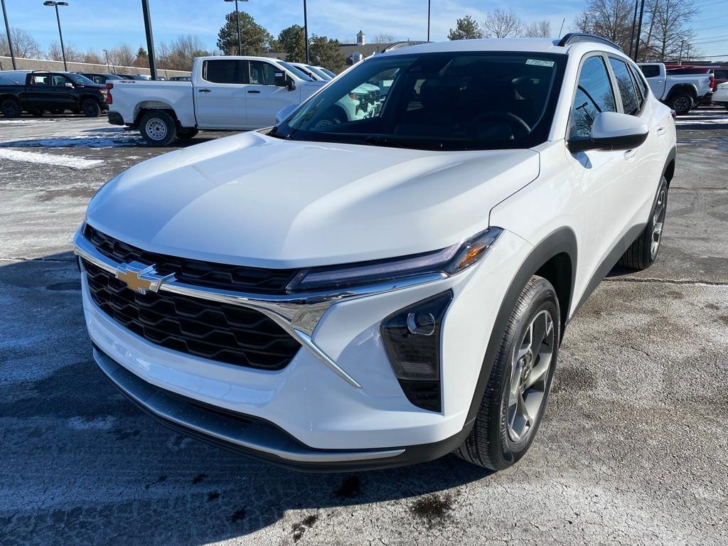 new 2025 Chevrolet Trax car, priced at $25,485