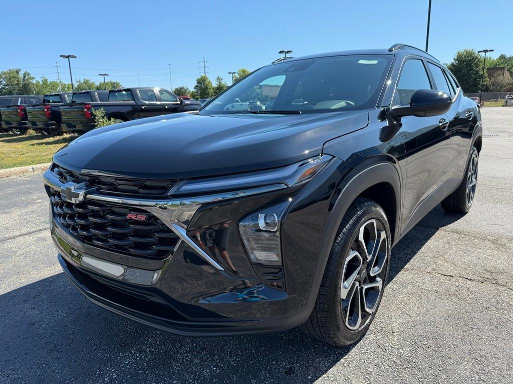 new 2025 Chevrolet Trax car, priced at $26,955