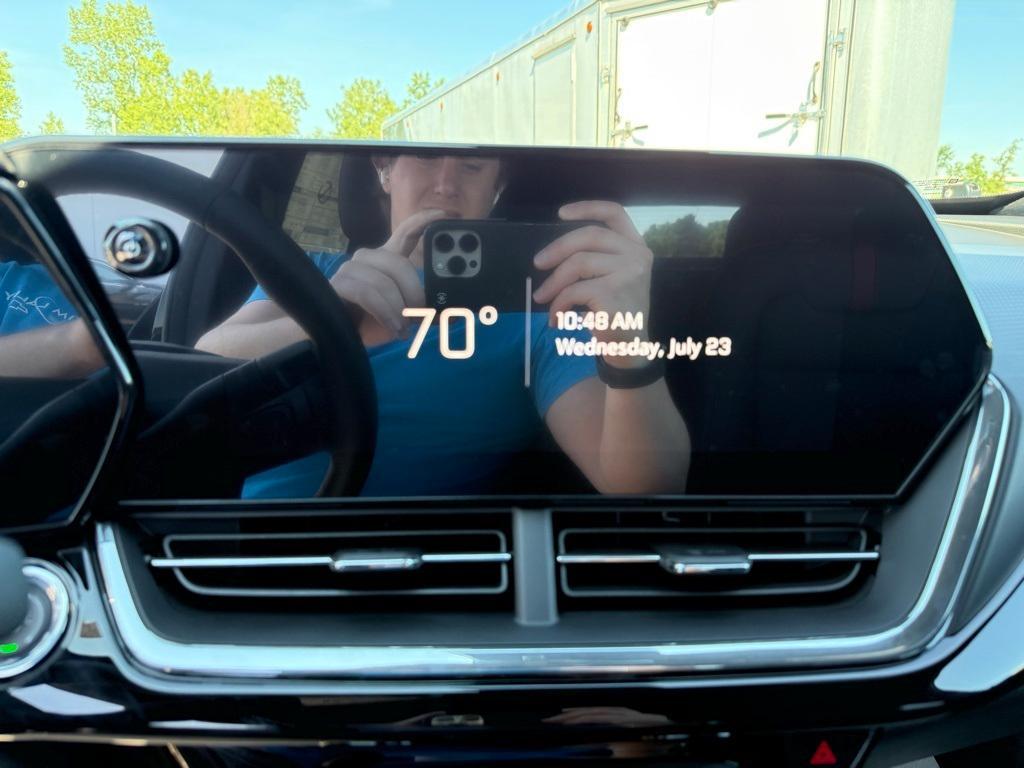 new 2025 Chevrolet Trax car, priced at $26,955