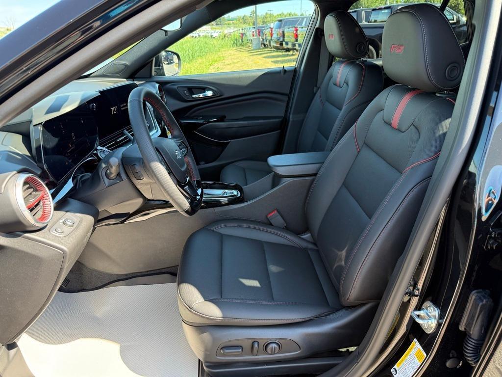 new 2025 Chevrolet Trax car, priced at $26,955
