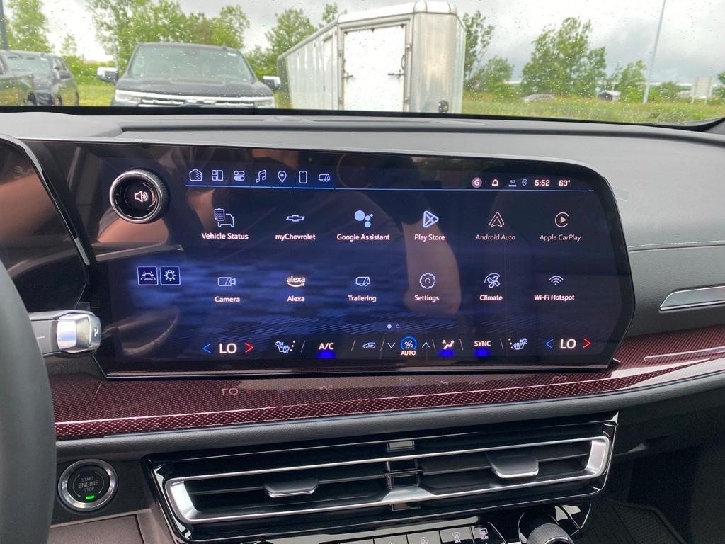 new 2025 Chevrolet Traverse car, priced at $51,045