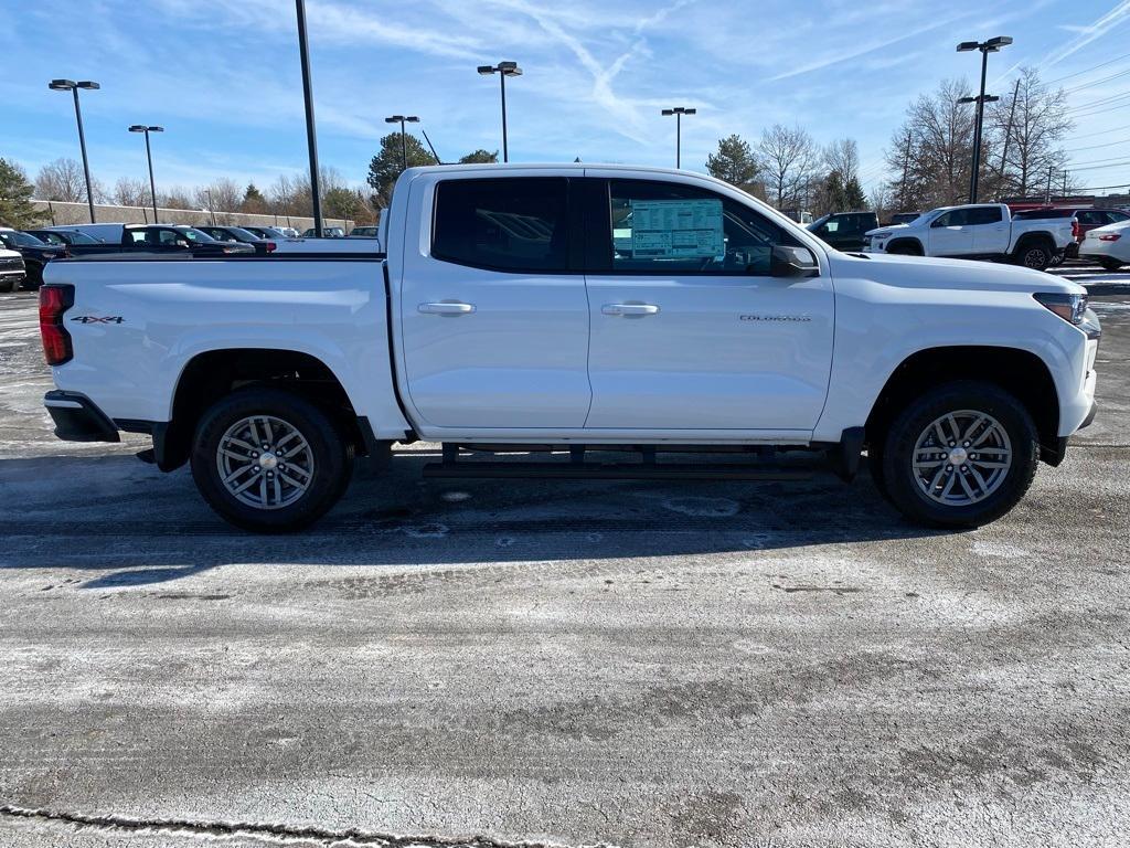 new 2024 Chevrolet Colorado car, priced at $41,995