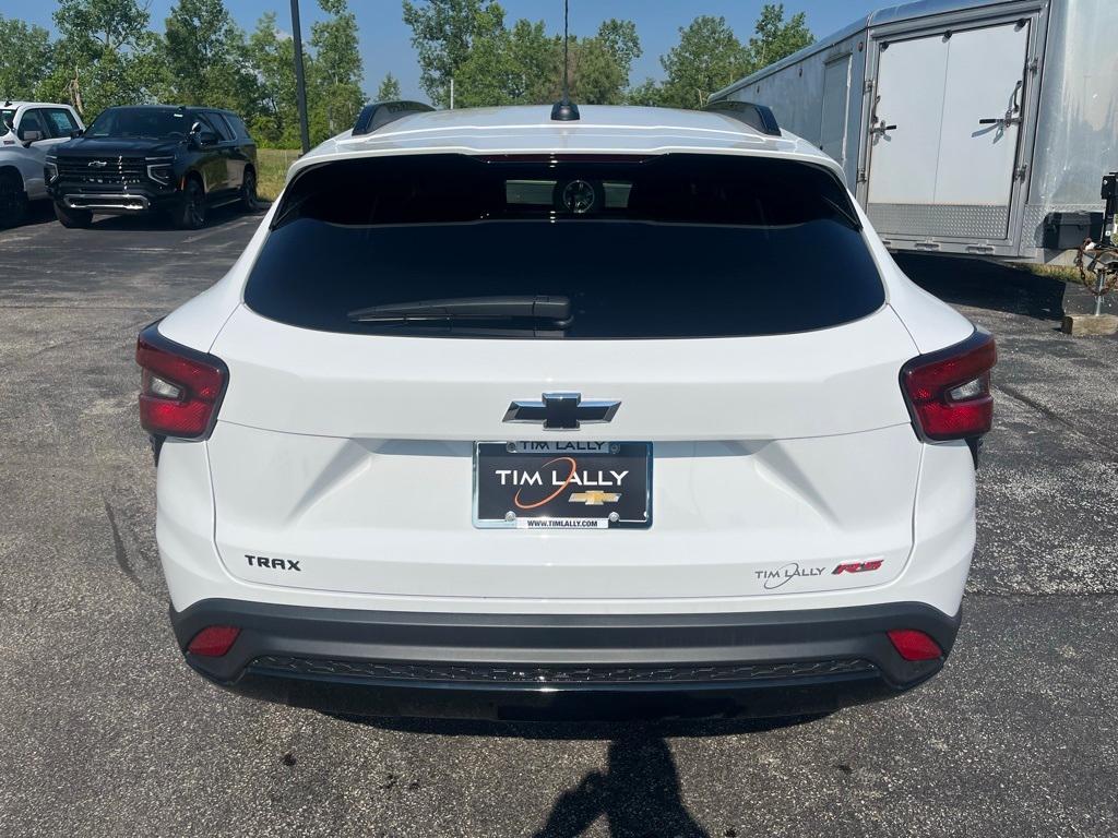 new 2025 Chevrolet Trax car, priced at $26,995
