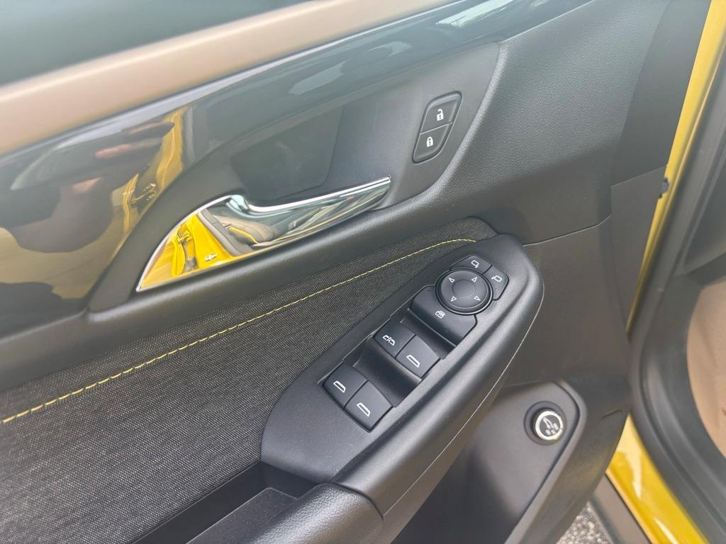 new 2025 Chevrolet TrailBlazer car, priced at $32,995