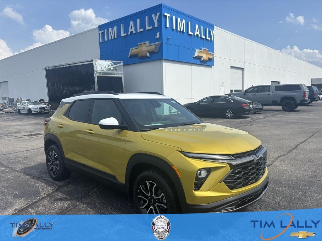 new 2025 Chevrolet TrailBlazer car, priced at $32,995