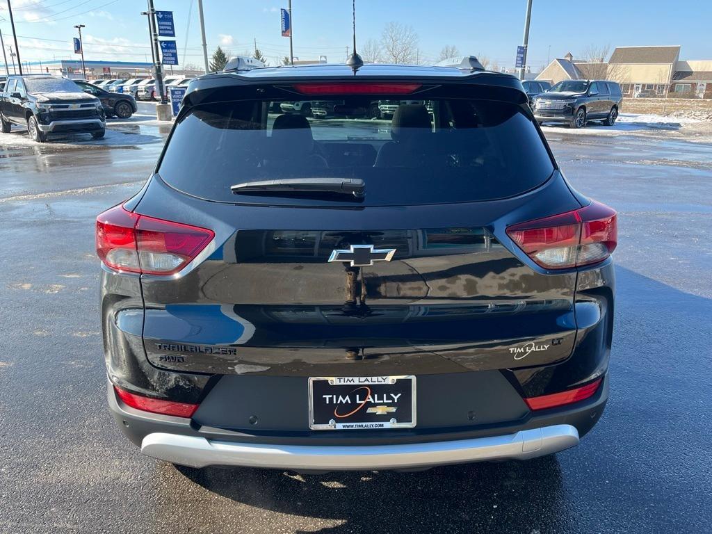 new 2025 Chevrolet TrailBlazer car, priced at $31,965