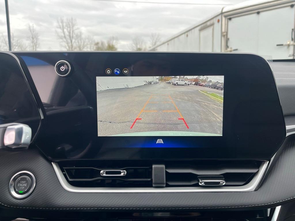 new 2026 Chevrolet Equinox car, priced at $34,870