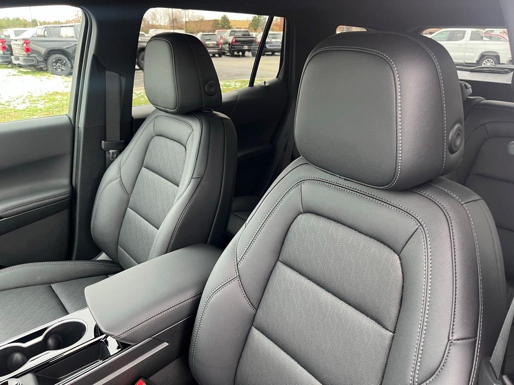 new 2026 Chevrolet Equinox car, priced at $34,870