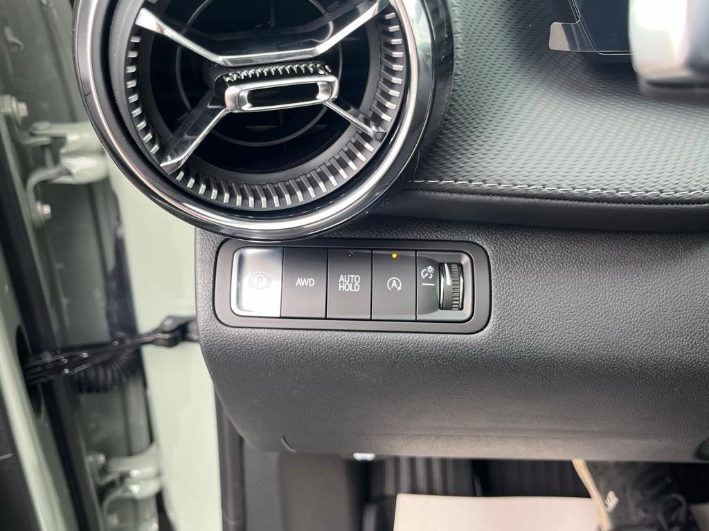 new 2026 Chevrolet Equinox car, priced at $34,870