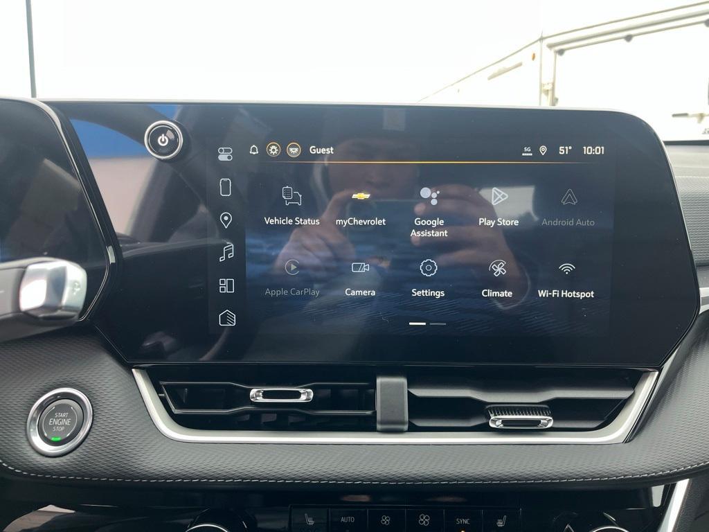 new 2026 Chevrolet Equinox car, priced at $34,870