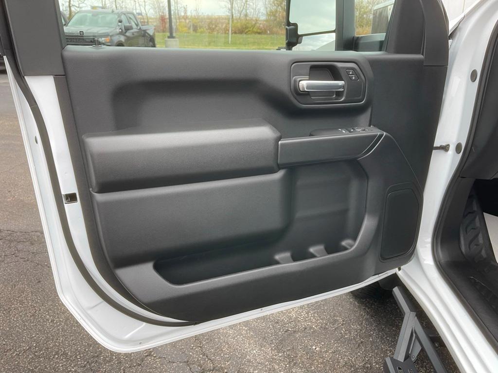 used 2025 Chevrolet Silverado 2500 car, priced at $49,692