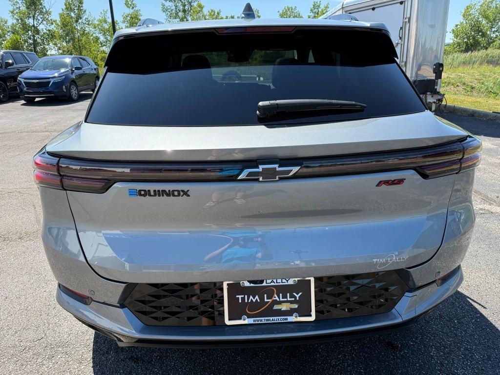 new 2025 Chevrolet Equinox EV car, priced at $44,015
