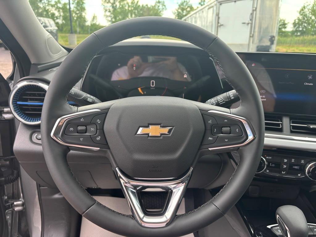 new 2025 Chevrolet Trax car, priced at $24,990