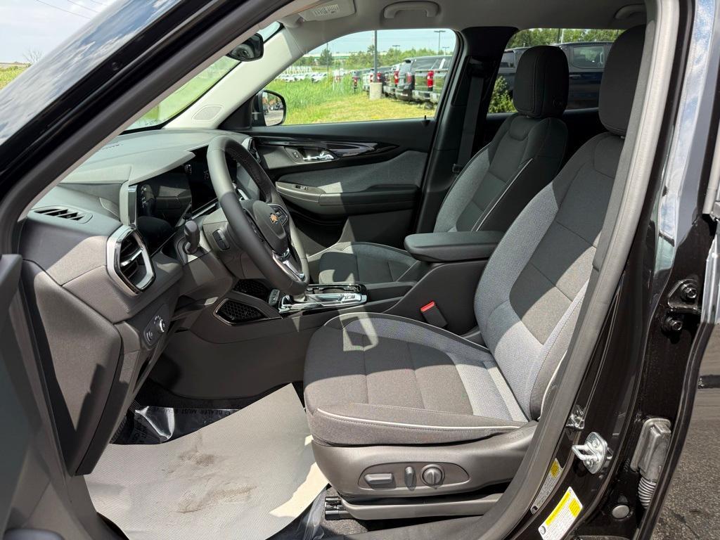 new 2026 Chevrolet TrailBlazer car, priced at $30,540