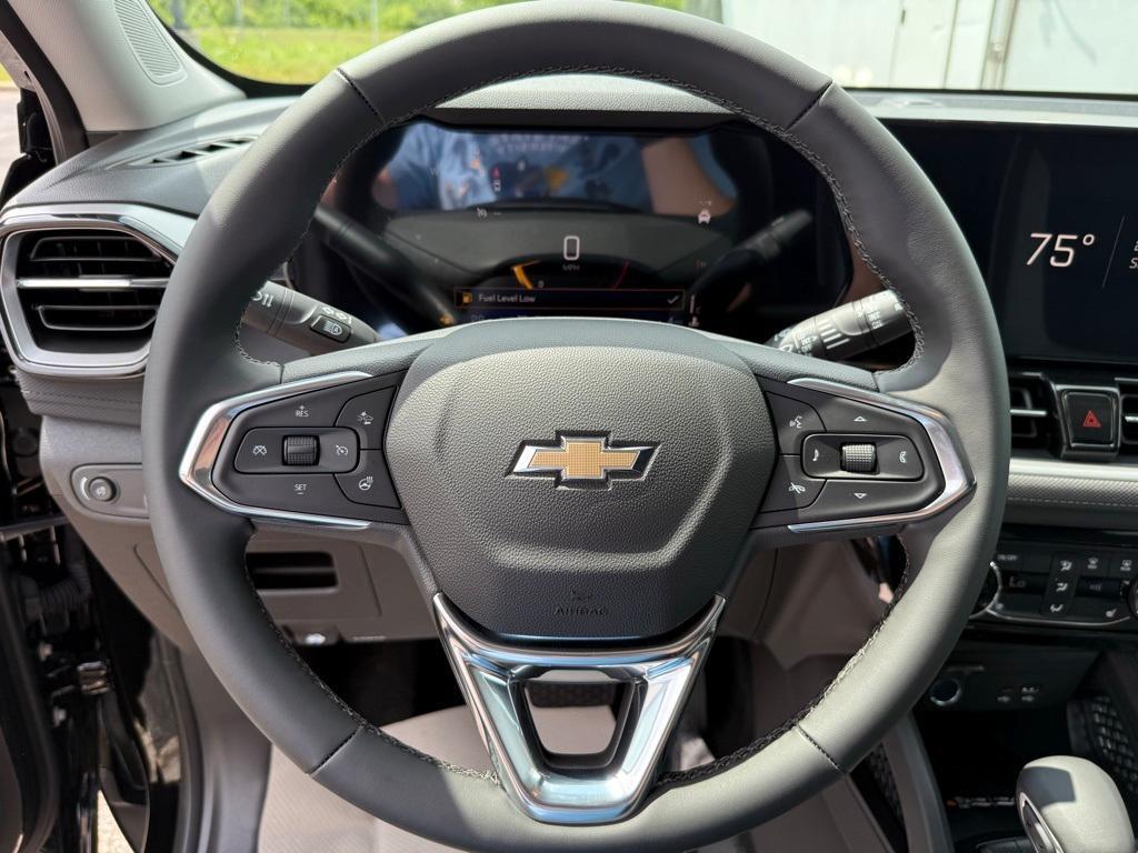 new 2026 Chevrolet TrailBlazer car, priced at $30,540