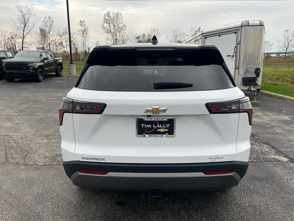 new 2025 Chevrolet Equinox car, priced at $29,995