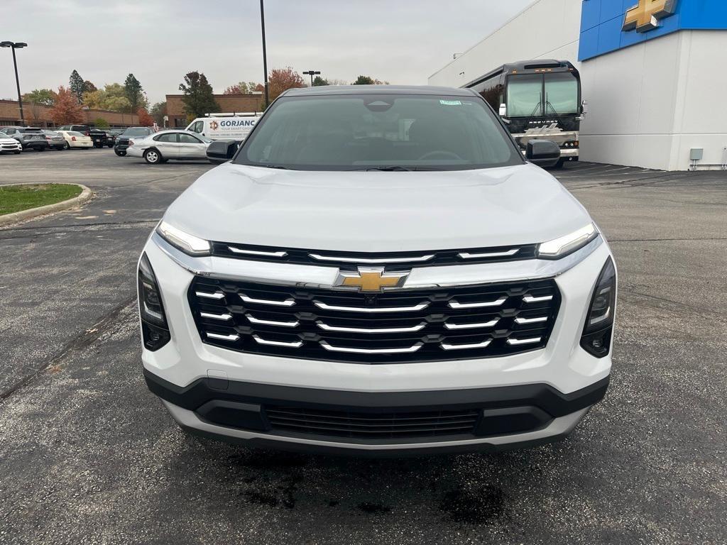 new 2025 Chevrolet Equinox car, priced at $29,995