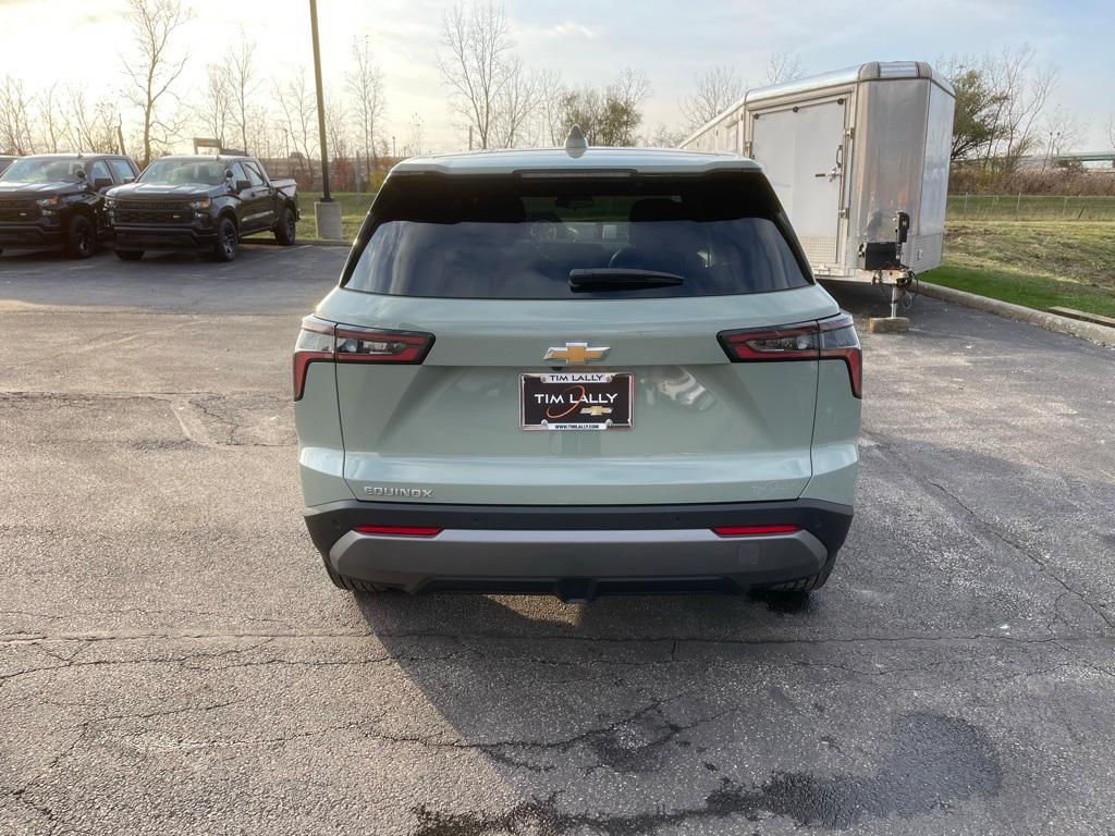 new 2026 Chevrolet Equinox car, priced at $32,870