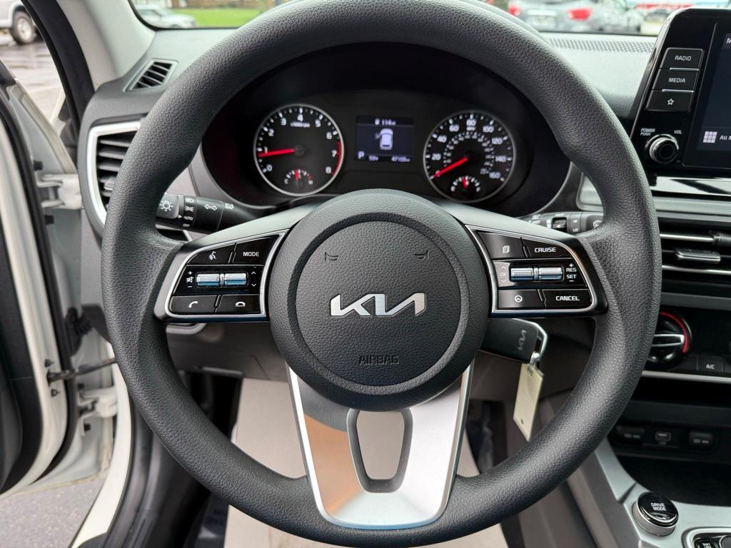 used 2023 Kia Seltos car, priced at $20,302