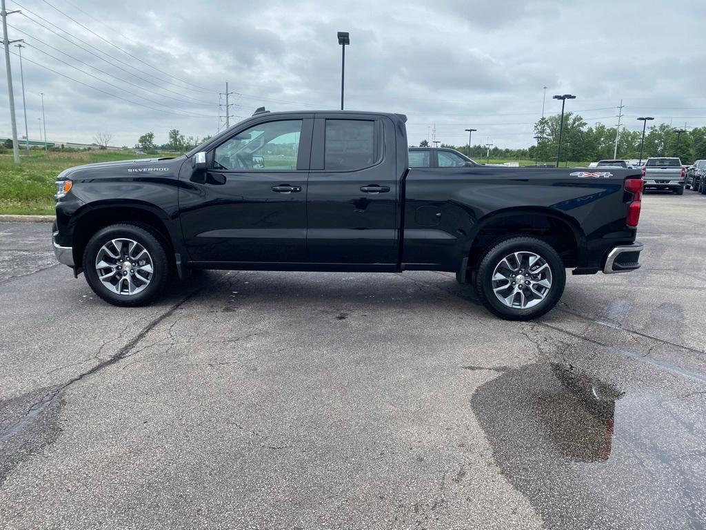 new 2025 Chevrolet Silverado 1500 car, priced at $50,195