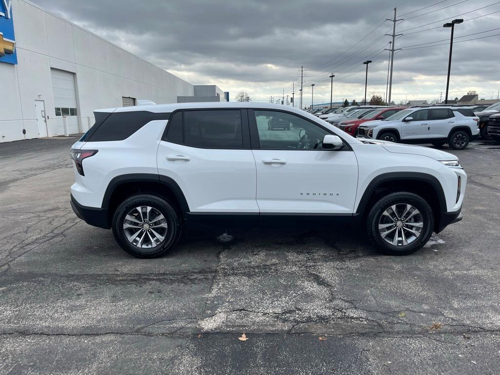 new 2026 Chevrolet Equinox car, priced at $30,495
