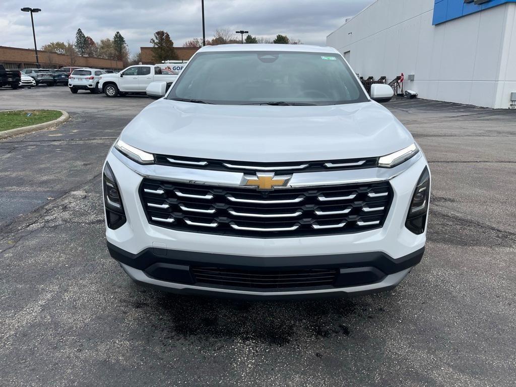 new 2026 Chevrolet Equinox car, priced at $30,495