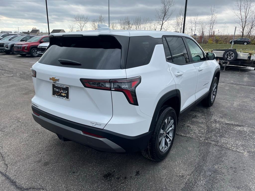 new 2026 Chevrolet Equinox car, priced at $30,495