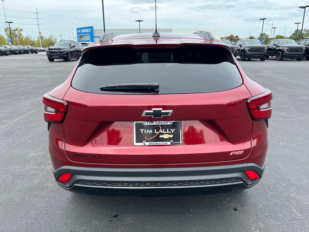 new 2025 Chevrolet Trax car, priced at $27,860