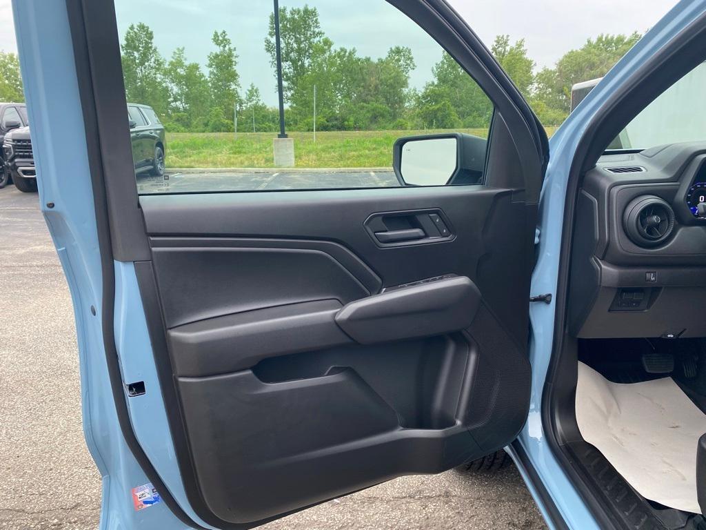 new 2025 Chevrolet Colorado car, priced at $40,995