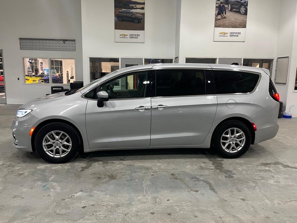 used 2023 Chrysler Pacifica car, priced at $23,998