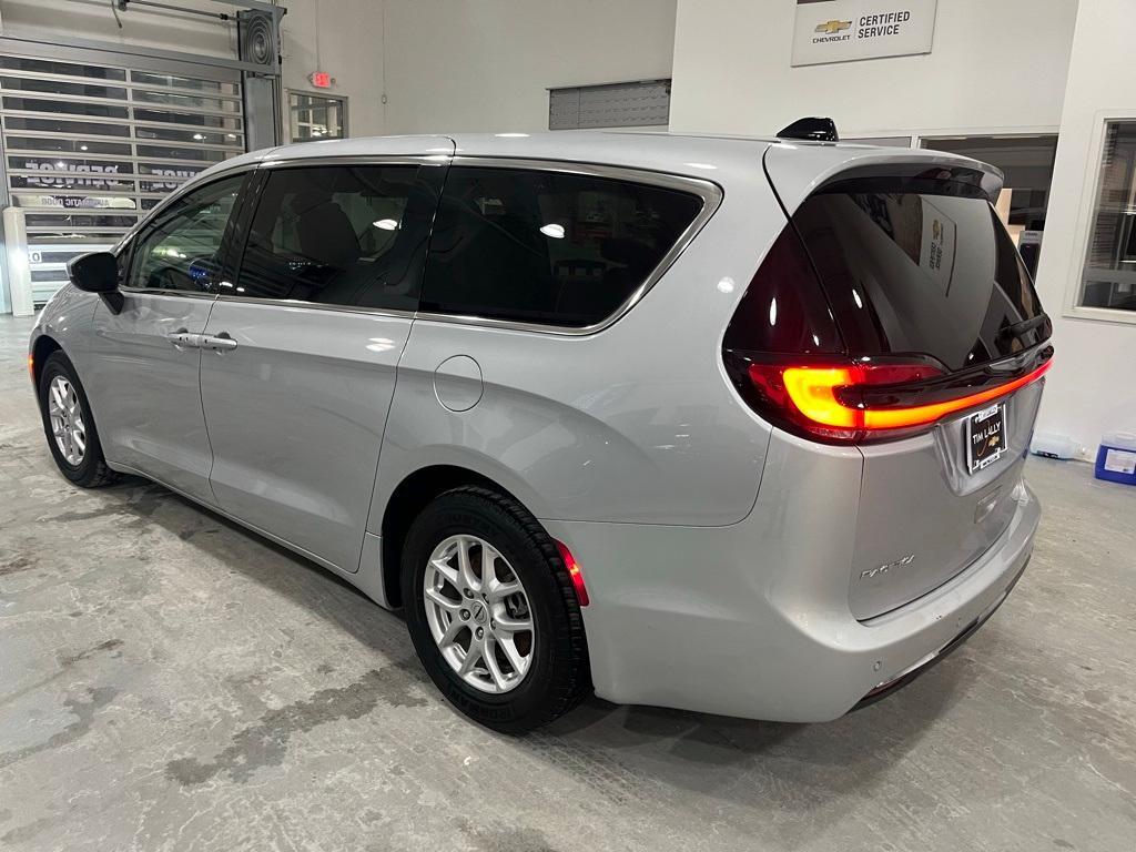 used 2023 Chrysler Pacifica car, priced at $23,998