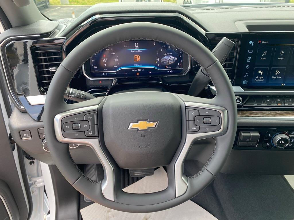 new 2025 Chevrolet Silverado 1500 car, priced at $49,995