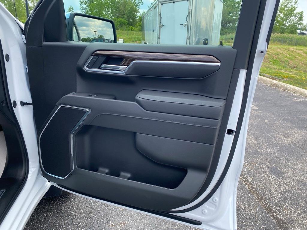 new 2025 Chevrolet Silverado 1500 car, priced at $49,995
