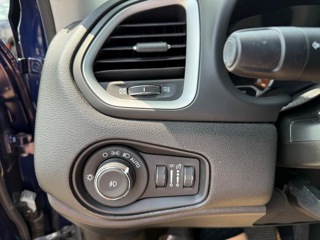 used 2019 Jeep Renegade car, priced at $15,750