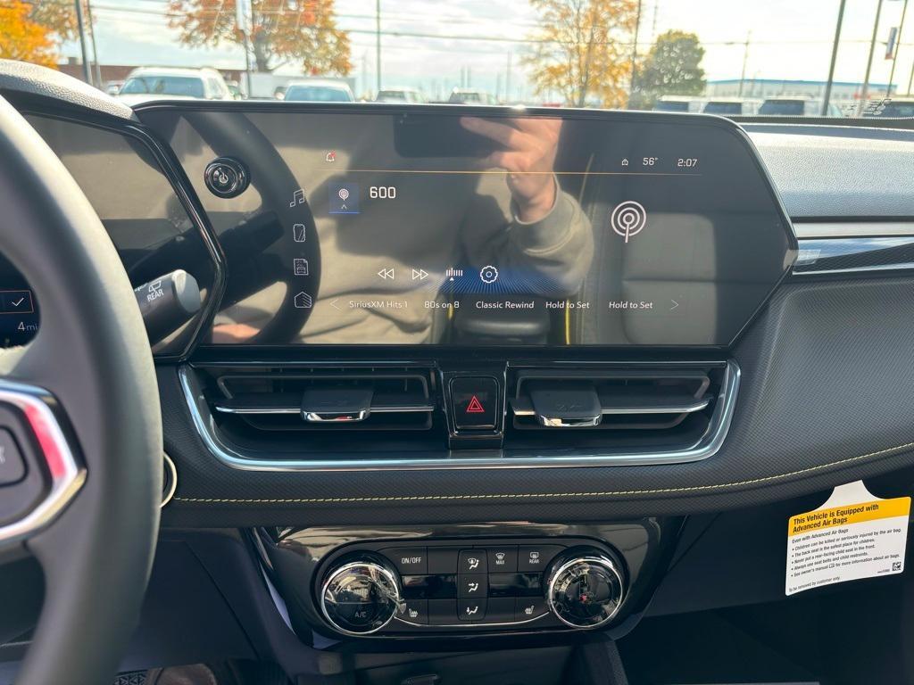 new 2025 Chevrolet TrailBlazer car, priced at $33,205